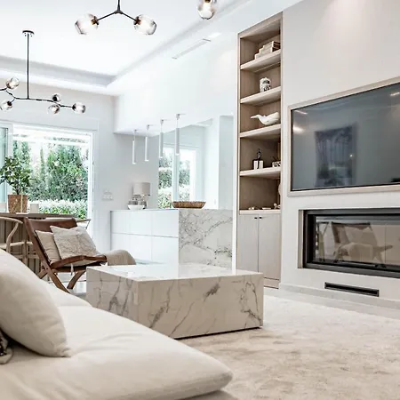 Adp- San Pedro Beach By Roomservices Apartment *
