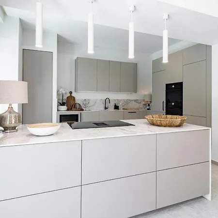 Adp- San Pedro Beach By Roomservices