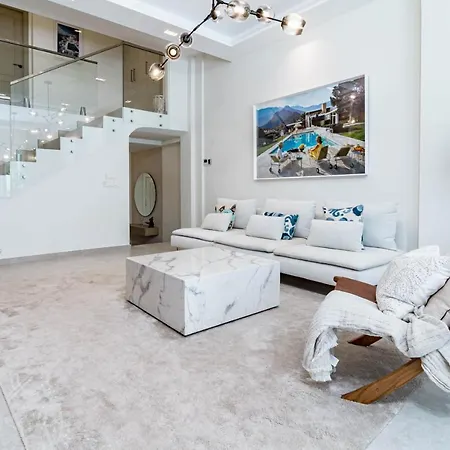Adp- San Pedro Beach By Roomservices *