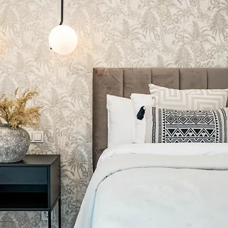 Adp- San Pedro Beach By Roomservices Apartment *